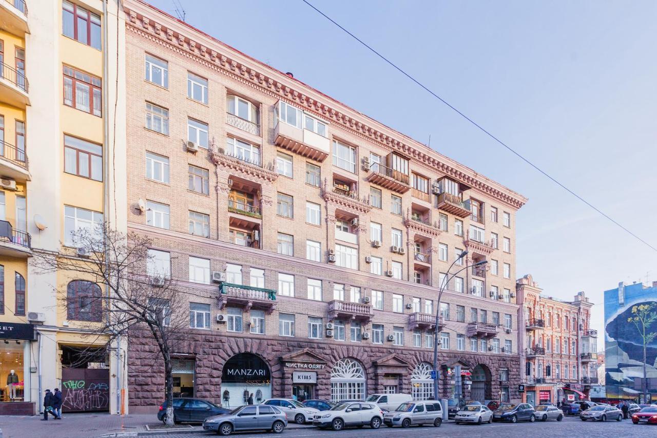 Apartment With Lovely View Kiev Eksteriør billede